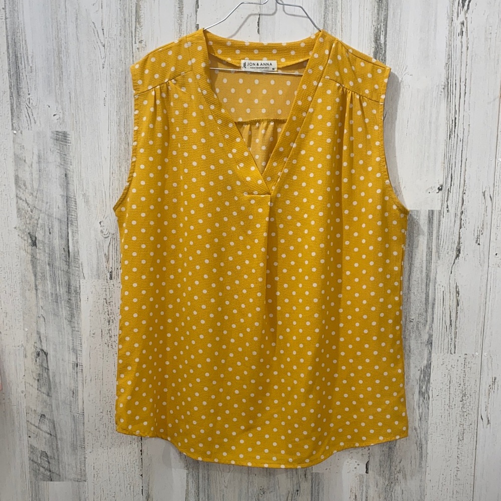 0823 Jon & Anna Yellow Polka Dot Sleeveless Blouse